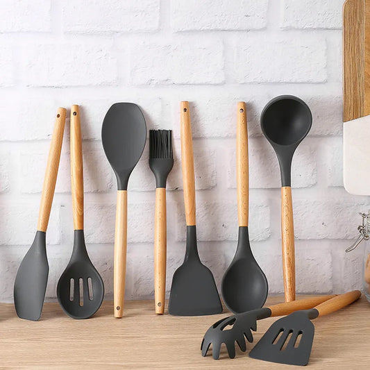 Black Kitchenware Set